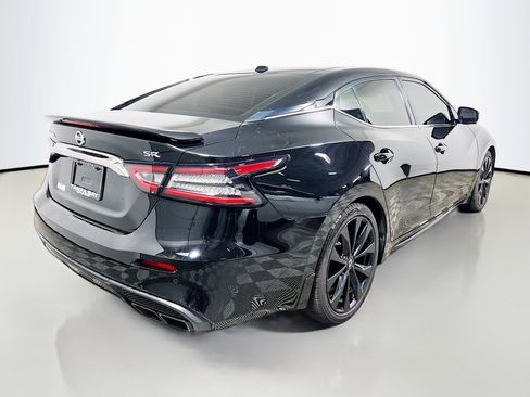 Used 2019 Nissan Maxima SR w/ Premium Package image 4