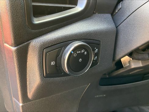 Used 2021 Ford EcoSport SE w/ SE Convenience Package image 33