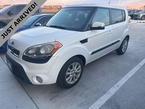 Used 2012 Kia Soul + w/ Audio Pkg image 1