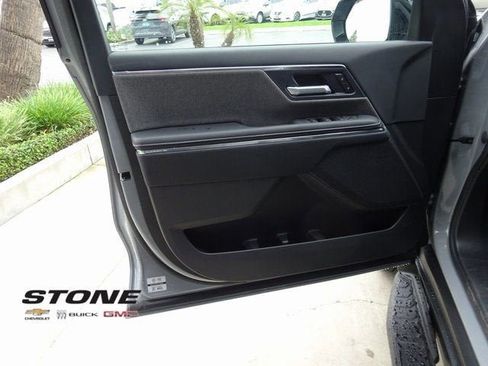 New 2026 GMC Sierra EV Elevation image 26