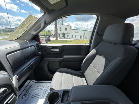 Used 2026 Chevrolet Silverado 1500 W/T w/ WT Safety Package AWD/4WD image 13