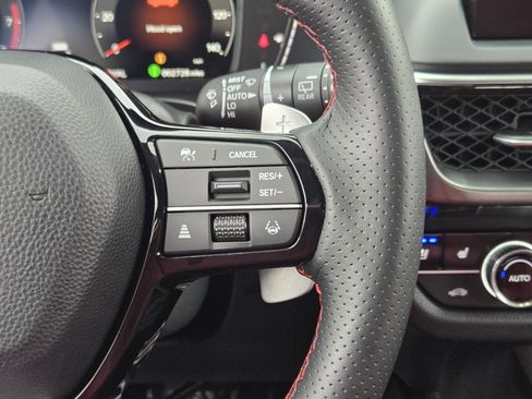 Certified 2025 Acura ADX A-Spec image 29