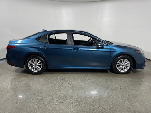Used 2025 Toyota Camry LE FWD image 2