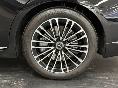 Certified 2026 Mercedes-Benz S 500 4MATIC image 17