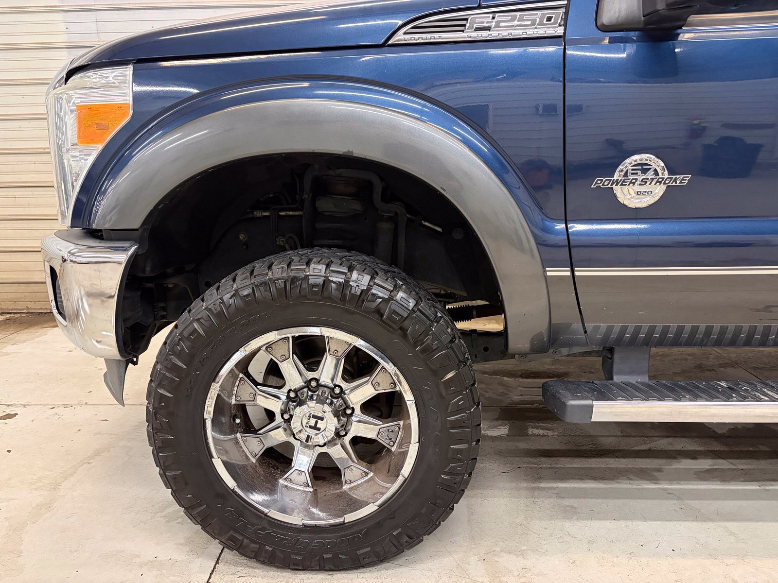 Used 2015 Ford F250 Lariat w/ Lariat Ultimate Package AWD/4WD image 4