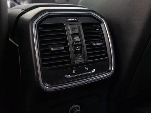 Used 2017 Porsche Macan GTS image 37