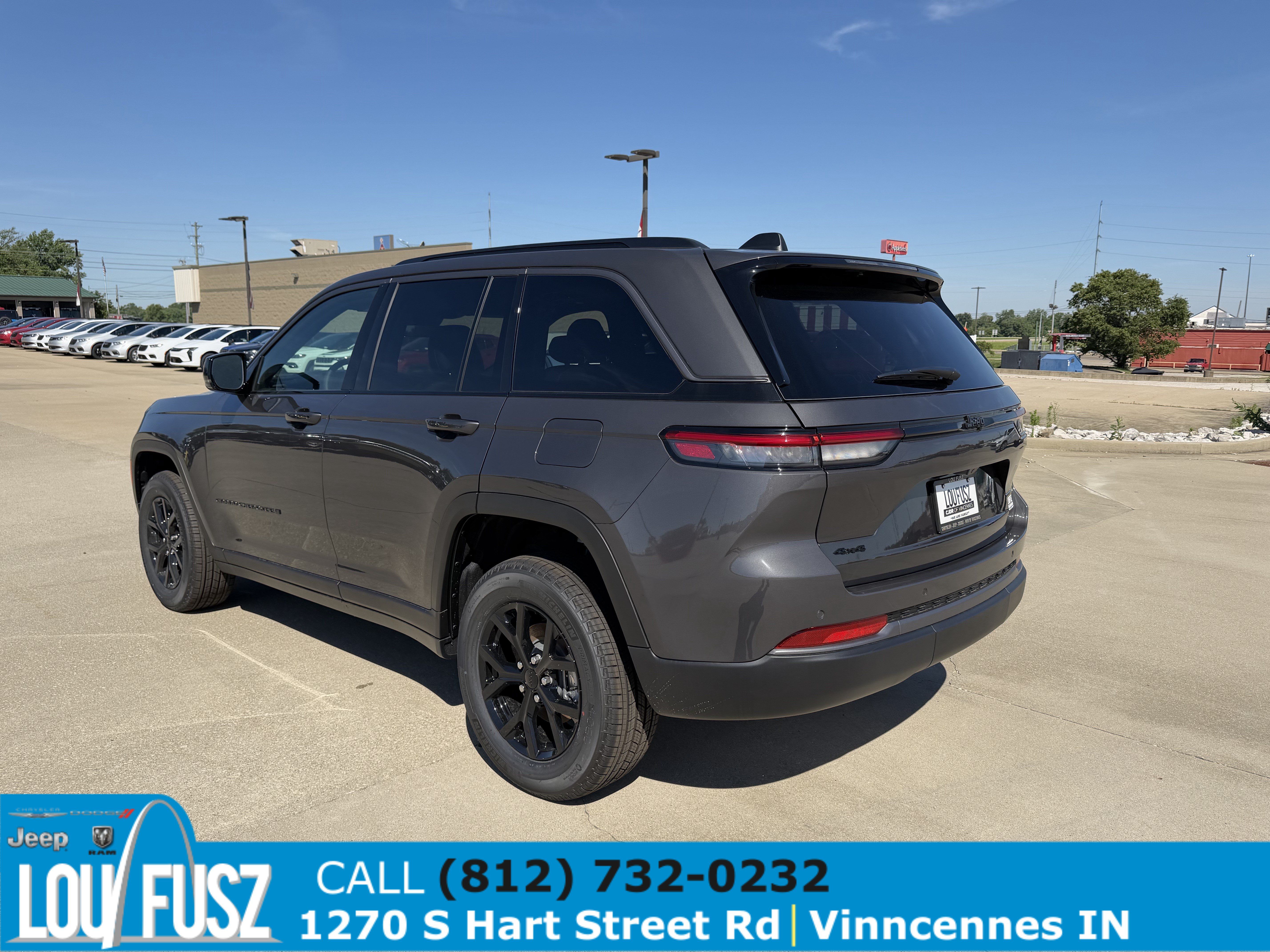 New 2026 Jeep Grand Cherokee Altitude AWD/4WD image 5