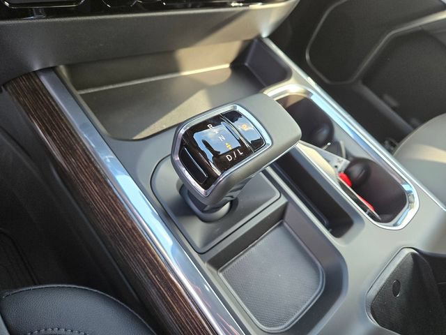 New 2026 GMC Sierra 1500 Elevation w/ Elevation Premium Package AWD/4WD image 13