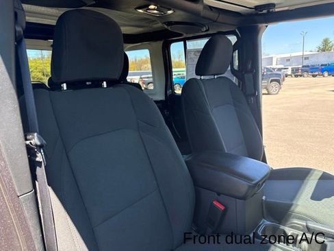Used 2023 Jeep Wrangler Unlimited w/ Cold Weather Group AWD/4WD image 25