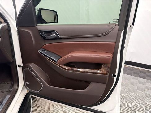 Used 2015 Chevrolet Tahoe LTZ RWD image 15