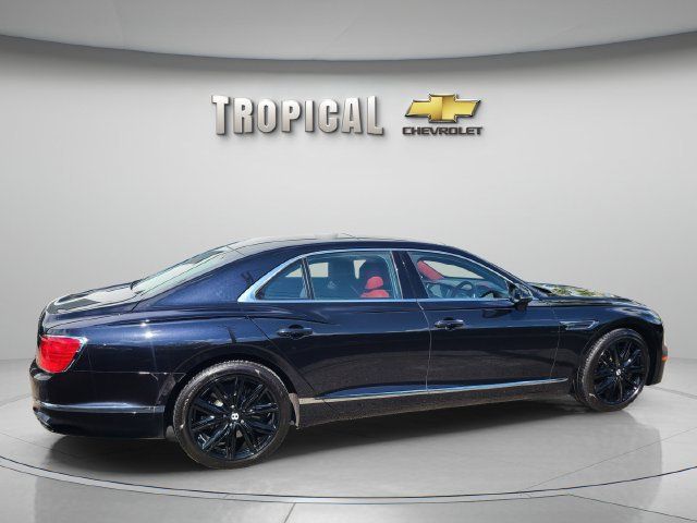 Used 2021 Bentley Flying Spur V8 AWD/4WD image 5