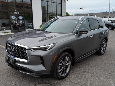 Used 2022 INFINITI QX60 Luxe w/ Cargo Package AWD/4WD image 2