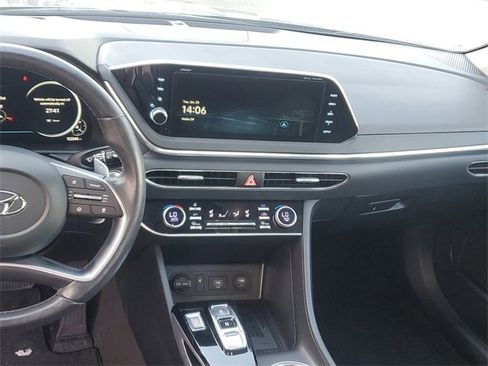 Used 2022 Hyundai Sonata Limited image 12