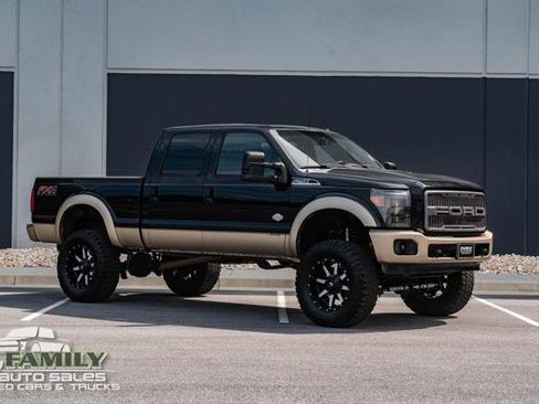 Used 2012 Ford F250 King Ranch w/ King Ranch w/Chrome Pkg AWD/4WD image 13