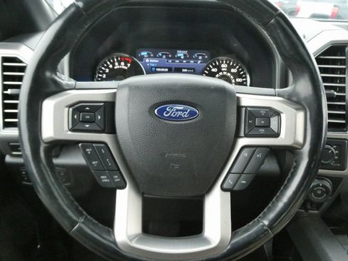 Used 2017 Ford F150 Platinum w/ Equipment Group 701A Luxury image 13