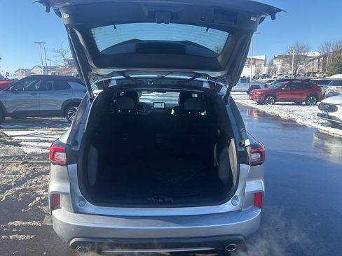 Used 2024 Ford Escape ST-Line image 12