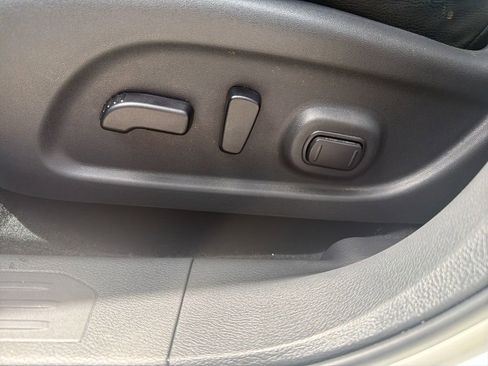 Used 2018 Nissan Murano SL w/ Cargo Package FWD image 16