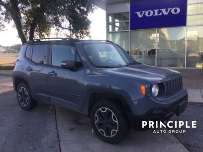 Used 2016 Jeep Renegade Trailhawk w/ Premium Trailhawk Package