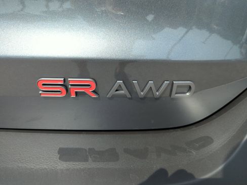 New 2026 Nissan Kicks SR w/ Illumination Package image 10