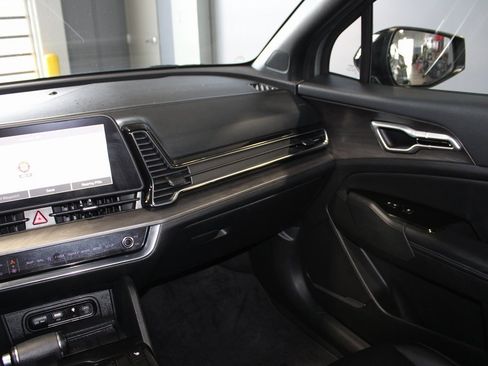 Used 2023 Kia Sportage X-Line image 24