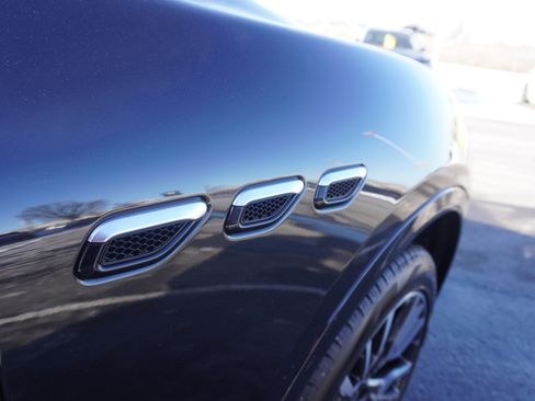 New 2025 Maserati Grecale GT image 12