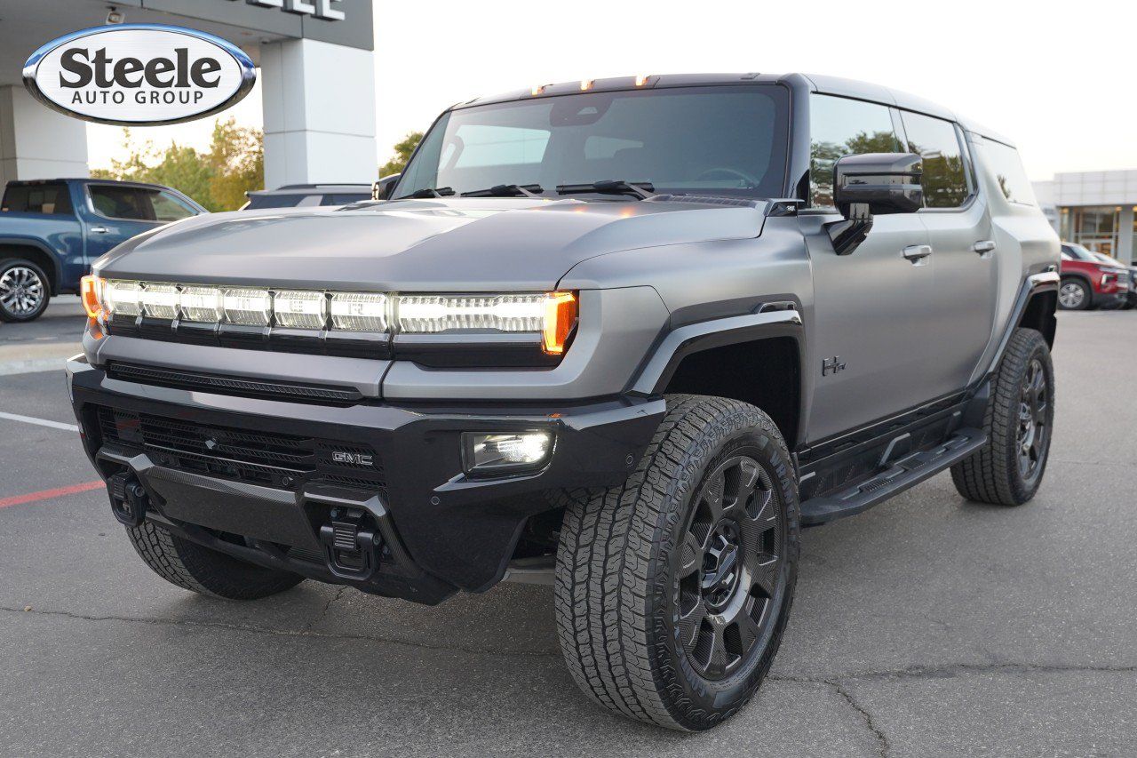 Certified 2026 GMC Hummer EV 3X w/ Carbon Fiber Edition Package AWD/4WD image 1