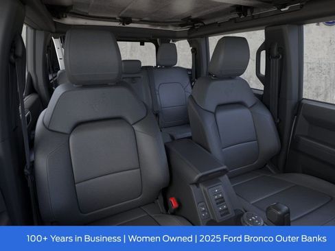 New 2025 Ford Bronco Outer Banks image 12