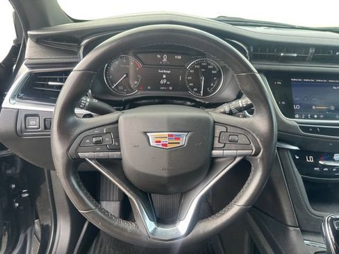 Certified 2024 Cadillac XT6 Luxury w/ LPO, Floor Liner Package AWD/4WD image 13