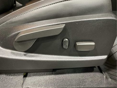 Used 2021 Chevrolet Colorado ZR2 image 29