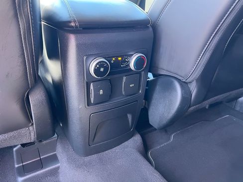 Used 2023 Ford Explorer XLT w/ Equipment Group 202A AWD/4WD image 15