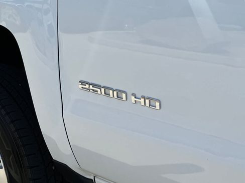 Used 2015 Chevrolet Silverado 2500 LT RWD image 30
