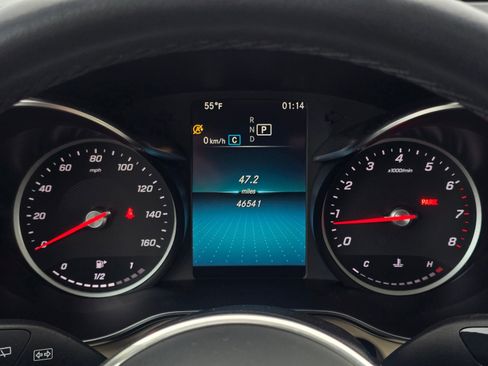 Used 2020 Mercedes-Benz GLC 300 4MATIC image 40