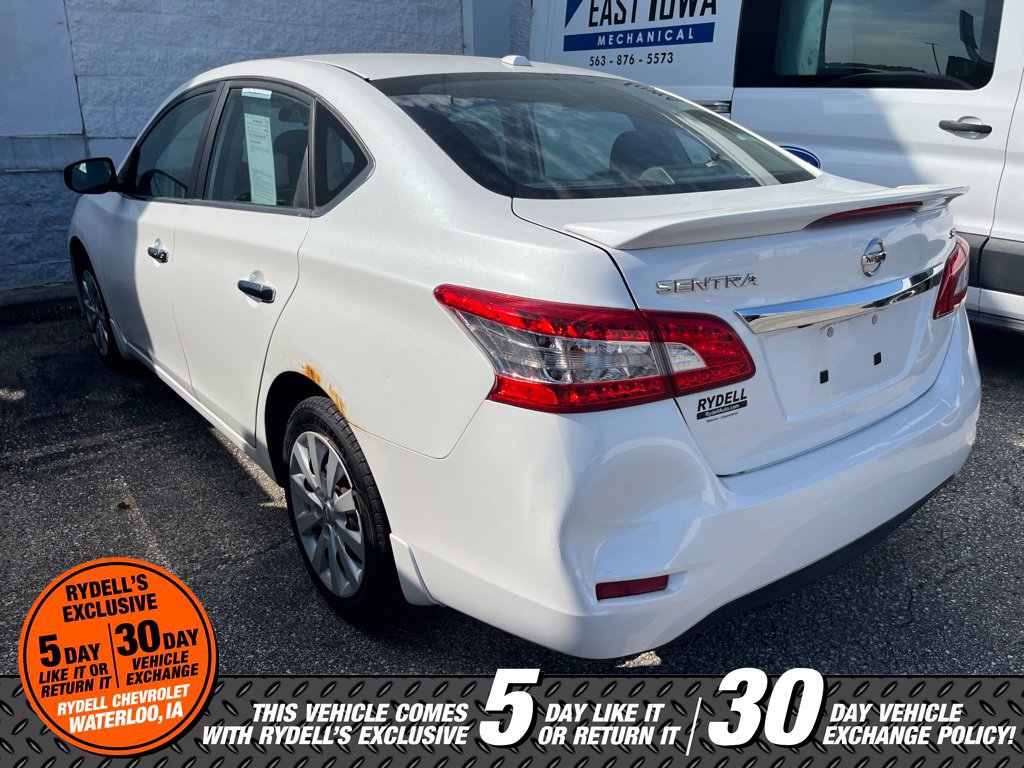 Used 2015 Nissan Sentra SV FWD image 4