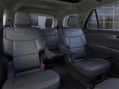 New 2026 Ford Explorer Active w/ Active Comfort Package image 11