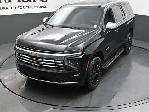 New 2025 Chevrolet Tahoe Premier w/ Sun And Tow Package image 24