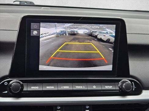 Used 2023 Kia Forte LXS w/ LXS Technology Package FWD image 11