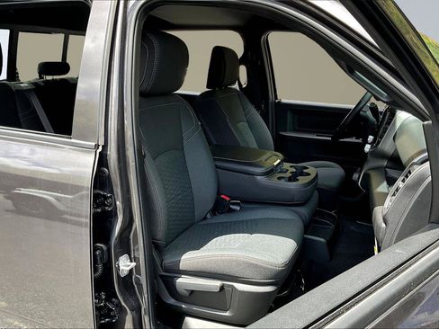 New 2025 RAM 2500 Tradesman image 9