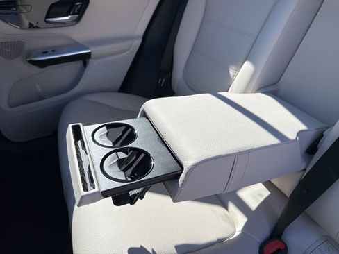 New 2026 Mercedes-Benz GLC 300 4MATIC image 19