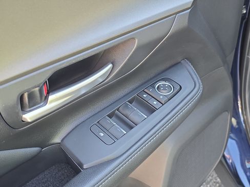 Certified 2024 Toyota Grand Highlander XLE image 24