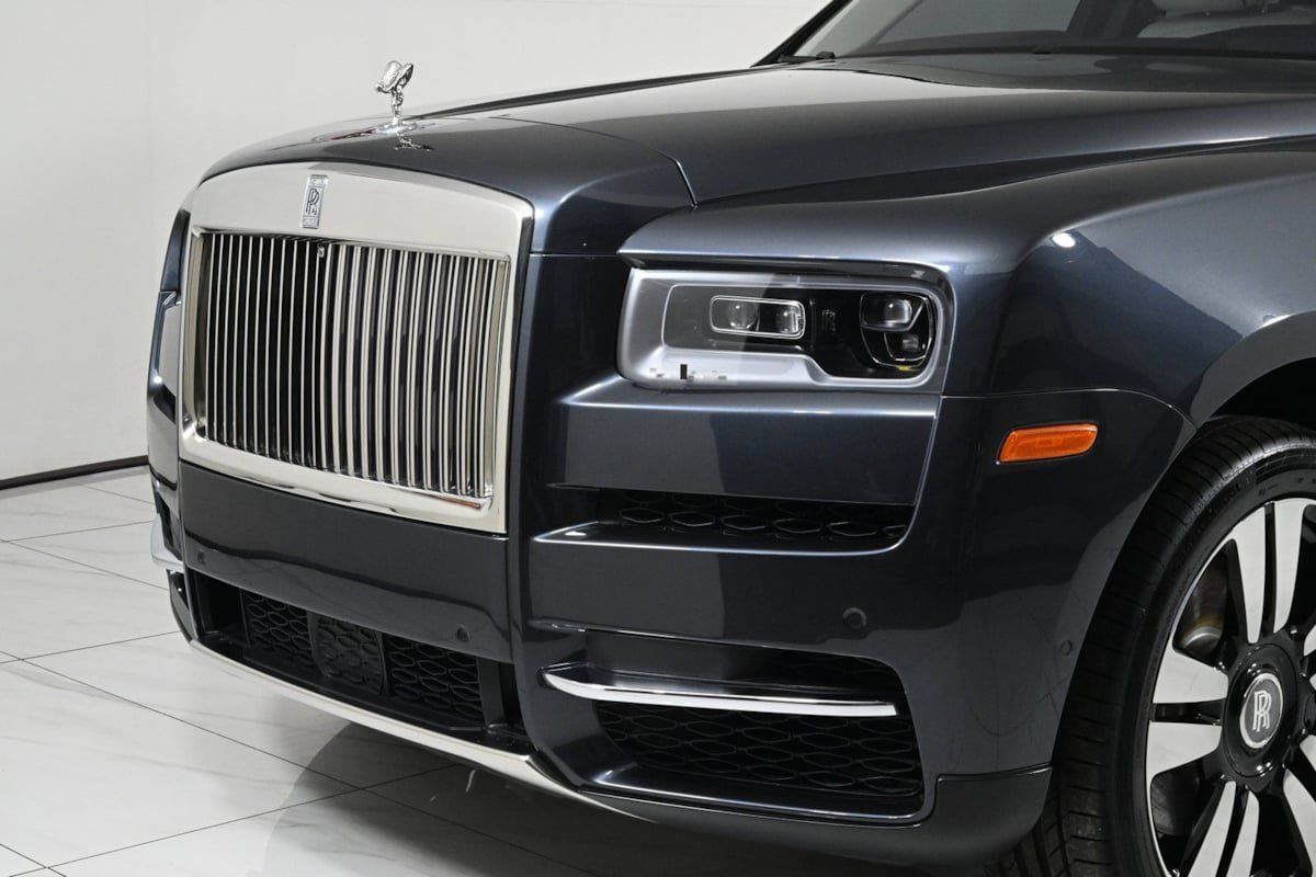 Used 2019 Rolls-Royce Cullinan AWD/4WD image 65