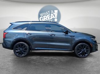 Used 2022 Kia Sorento SX FWD video 2
