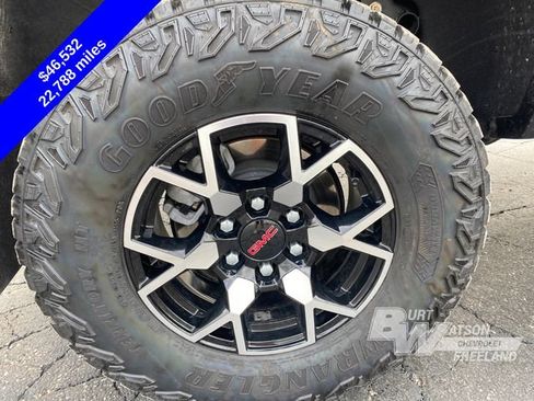 Used 2024 GMC Canyon AT4X AWD/4WD image 15