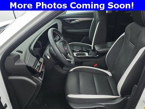 Used 2025 Buick Envision Sport Touring image 3