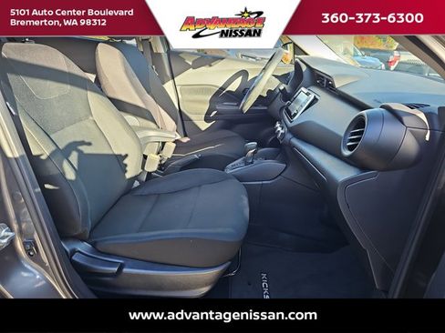 Used 2024 Nissan Kicks S image 22