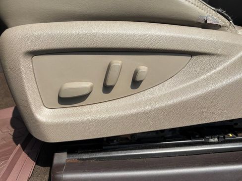 Used 2015 GMC Sierra 2500 Denali AWD/4WD image 17