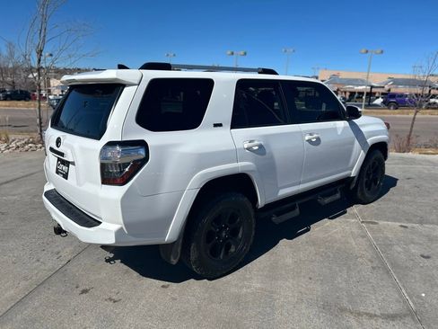 Used 2024 Toyota 4Runner SR5 Premium w/ Moonroof Package image 8