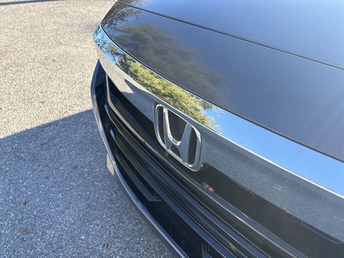 Certified 2018 Honda Accord EX-L image 23