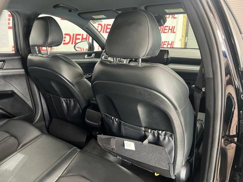 Used 2022 Kia K5 GT-Line FWD image 11