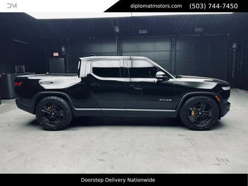 Used 2022 Rivian R1T Adventure AWD/4WD image 8