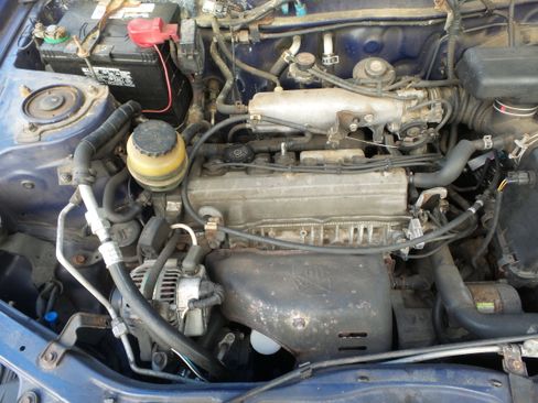 Used 1998 Toyota RAV4 2WD 2-Door image 10